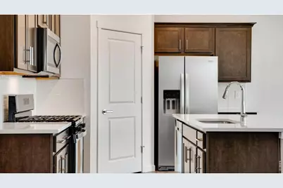 1004 Annelles Pool Ln, Severance, CO 80550 - Photo 14