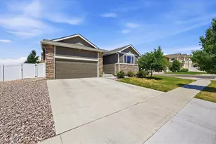 987 Axis Dr, Windsor, CO 80550 - Photo 4
