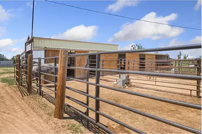 3704 W County Road 4, Berthoud, CO 80513 - Photo 18