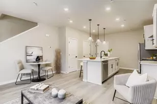 2817 Bear Spgs Cir, Longmont, CO 80503 - Photo 10