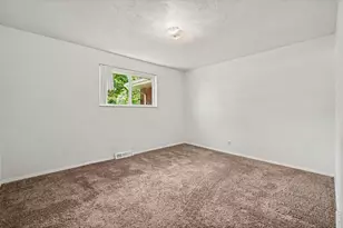 1122 Gard Pl, Loveland, CO 80537 - Photo 8