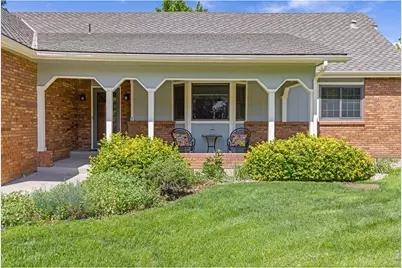 417 Westview Ct, Longmont, CO 80504 - Photo 4