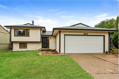 2104 35th Street Ct, Evans, CO 80620 - Photo 2