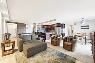 2 Adams St, Denver, CO 80206 - Photo 10