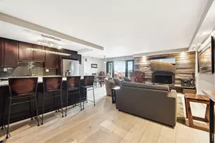 2 Adams St, Denver, CO 80206 - Photo 8