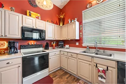 103 Red Oak Ct, Erie, CO 80516 - Photo 14