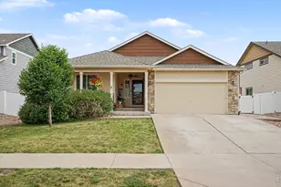 1321 Woodcock St, Berthoud, CO 80513 - Photo 2