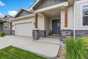 488 Vermilion Peak Dr, Windsor, CO 80550 - Photo 4