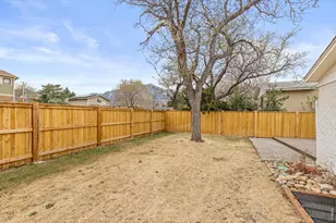 1095 Edinboro Dr, Boulder, CO 80305 - Photo 32
