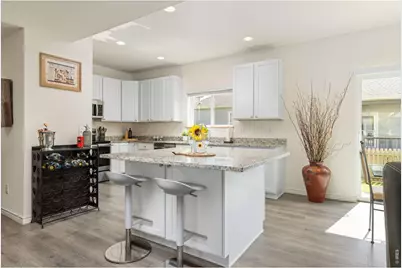 1324 Country Ct, Longmont, CO 80501 - Photo 8