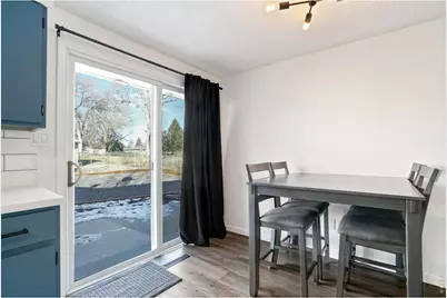 2327 W 18th St, Loveland, CO 80538 - Photo 6