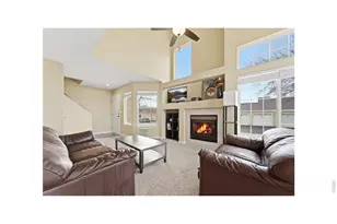 930 Button Rock Dr, Longmont, CO 80504 - Photo 2