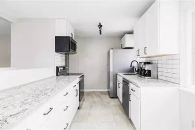 1446 Elmwood Ln, Denver, CO 80221 - Photo 8