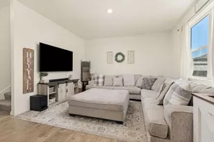 244 Ptarmigan Ln, Johnstown, CO 80534 - Photo 8