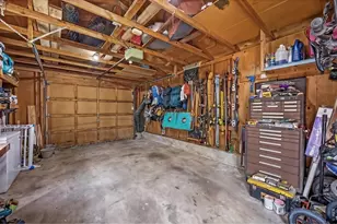 931 Grant St, Longmont, CO 80501 - Photo 24