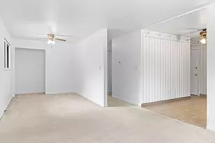1024 Oxford Ln, Fort Collins, CO 80525 - Photo 4