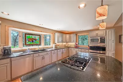 850 East Ln, Estes Park, CO 80517 - Photo 8