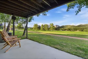 1130 Fairway Club Cir, Estes Park, CO 80517 - Photo 34