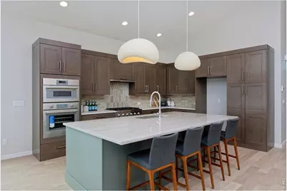 2298 Star Hill St, Longmont, CO 80503 - Photo 32