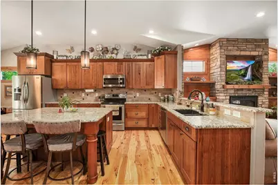 644 W Park Ave, Johnstown, CO 80534 - Photo 4