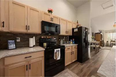 2584 Grizzly Pl, Johnstown, CO 80534 - Photo 6