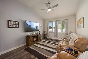 2584 Grizzly Pl, Johnstown, CO 80534 - Photo 8