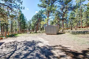 930 Highacres Dr, Estes Park, CO 80517 - Photo 34