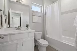 176 High Point Dr, Longmont, CO 80504 - Photo 26