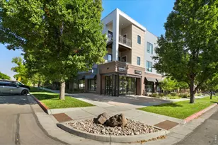 302 N Meldrum St, Fort Collins, CO 80521 - Photo 2