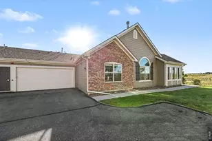 2387 Santa Fe Dr, Longmont, CO 80504 - Photo 2