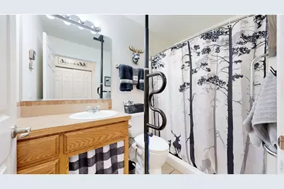 2094 35th Ave Ct, Greeley, CO 80634 - Photo 24