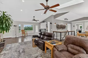 4717 Foothills Dr, Berthoud, CO 80513 - Photo 8