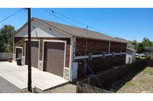 303 Central Ave, Platteville, CO 80651 - Photo 4