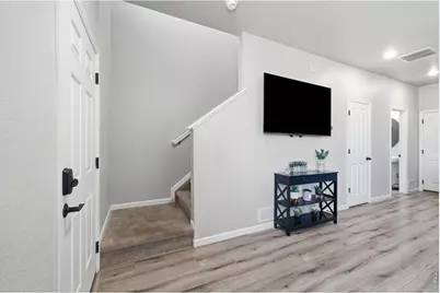 2391 Harlequin Pl, Johnstown, CO 80534 - Photo 8