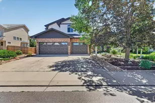 714 Ridge Creek Ct, Longmont, CO 80504 - Photo 2