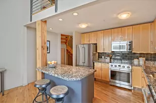1050 Cherokee St, Denver, CO 80204 - Photo 16