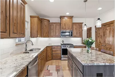 3719 Saguaro Dr, Loveland, CO 80537 - Photo 10