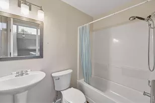 123 E 42nd St, Loveland, CO 80538 - Photo 22