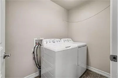 2326 Adobe Dr, Fort Collins, CO 80525 - Photo 26