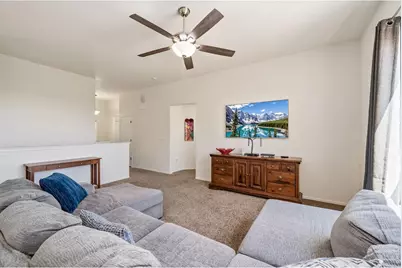 1527 New Season Dr, Windsor, CO 80550 - Photo 6