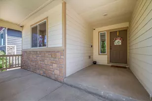 1527 New Season Dr, Windsor, CO 80550 - Photo 4