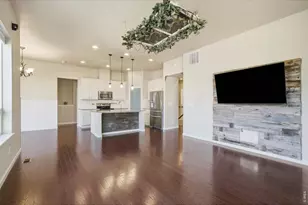 882 Jenny Ln, Berthoud, CO 80513 - Photo 6