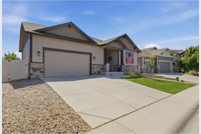 674 Vermilion Peak Dr, Windsor, CO 80550 - Photo 4