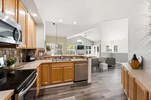 3766 Florentine Cir, Longmont, CO 80503 - Photo 10