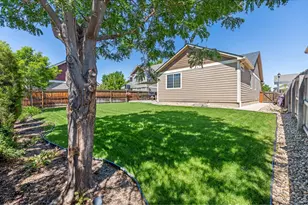 1735 Trevor Ct, Longmont, CO 80501 - Photo 4