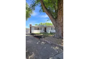1529 12th St, Greeley, CO 80631 - Photo 4
