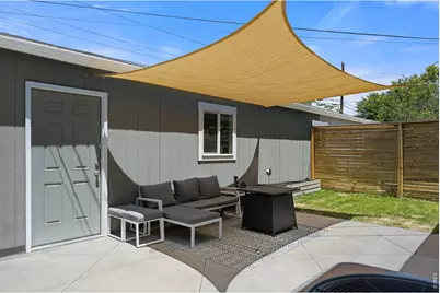 5151 E Thrill Pl, Denver, CO 80207 - Photo 20
