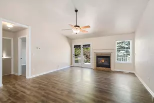 526 Dunraven Dr, Fort Collins, CO 80525 - Photo 4