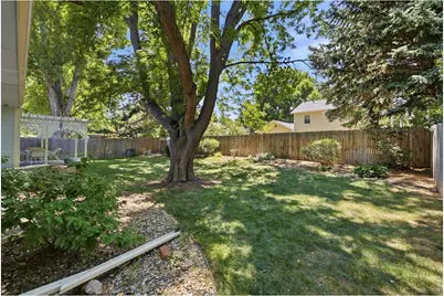 2231 Creekwood Dr, Fort Collins, CO 80525 - Photo 30