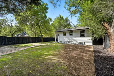 200 Bishop St, Fort Collins, CO 80521 - Photo 30